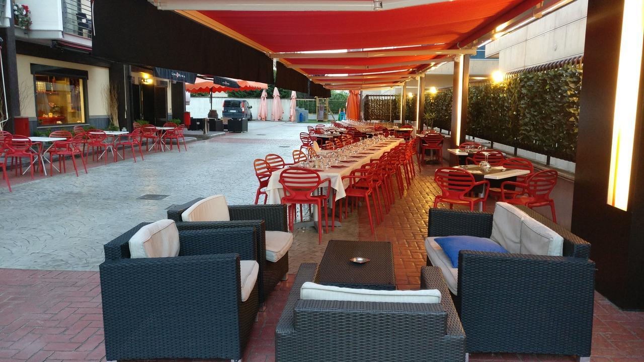 Rama Palace Hotel Касалнуово ди Наполи Екстериор снимка